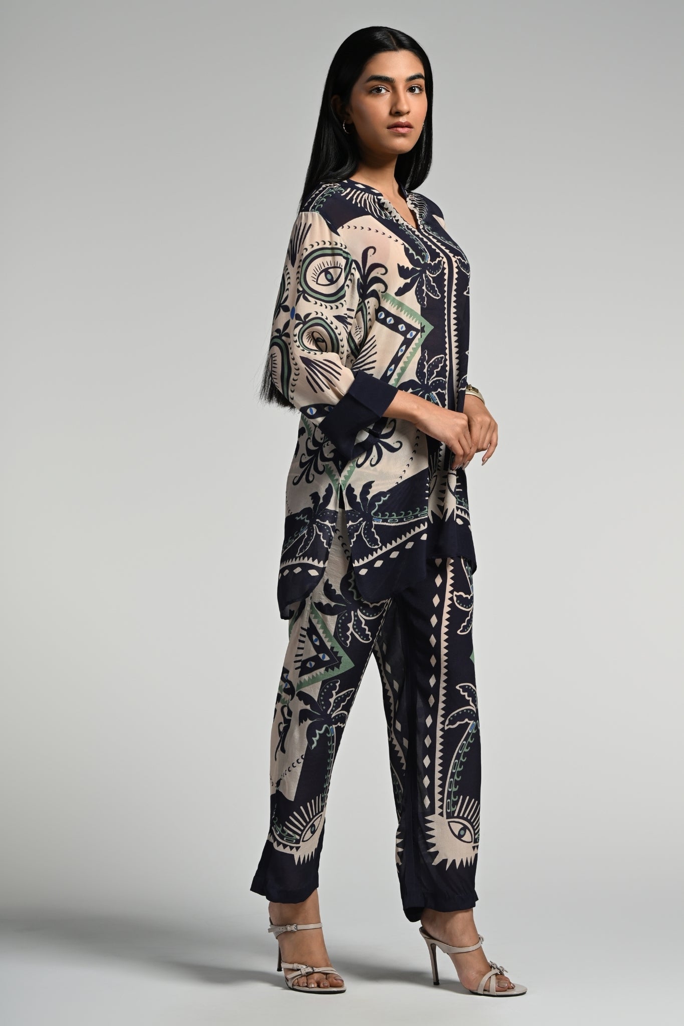 Taroob Geo Palms Tunic Set