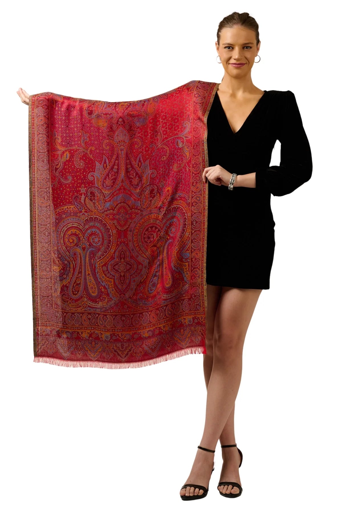 Taroob Gift Set of Silk Jamawar Stole & Pocket Square
