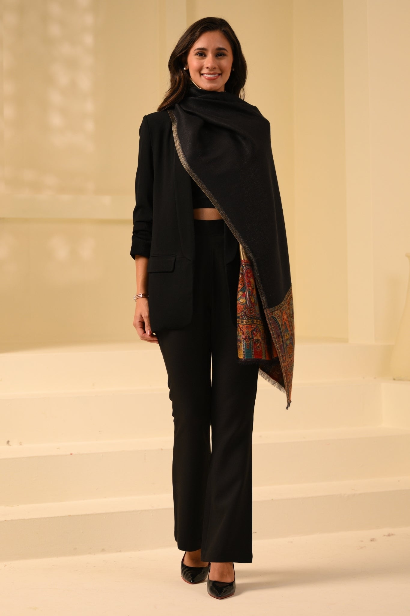 Taroob Mughal Border Resham Stole