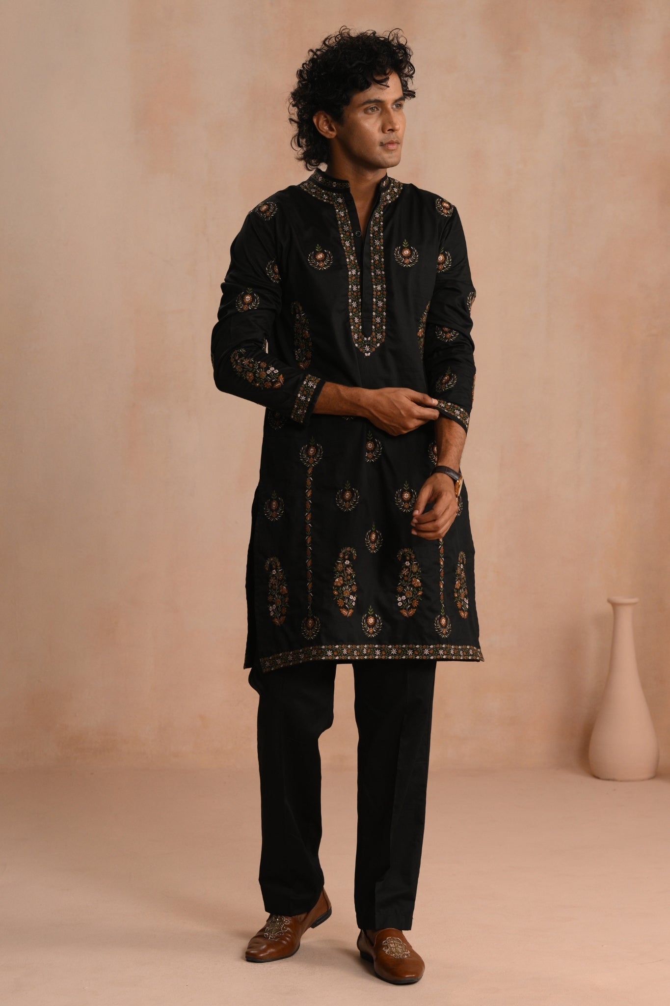 Black Mehrab Embroidered Kurta Pajama Set