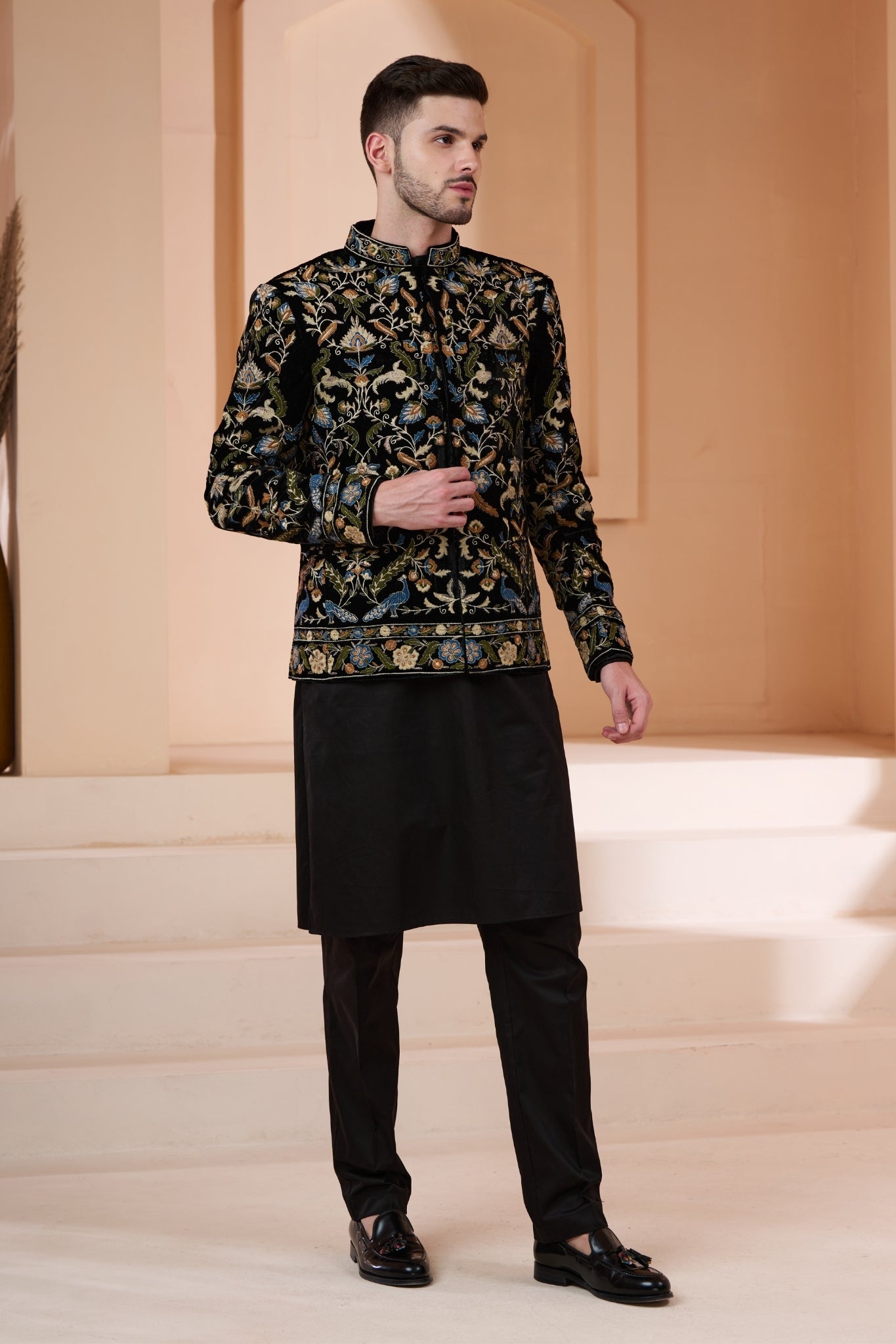 Taroob Embroidered Velvet Men's Bandhgala