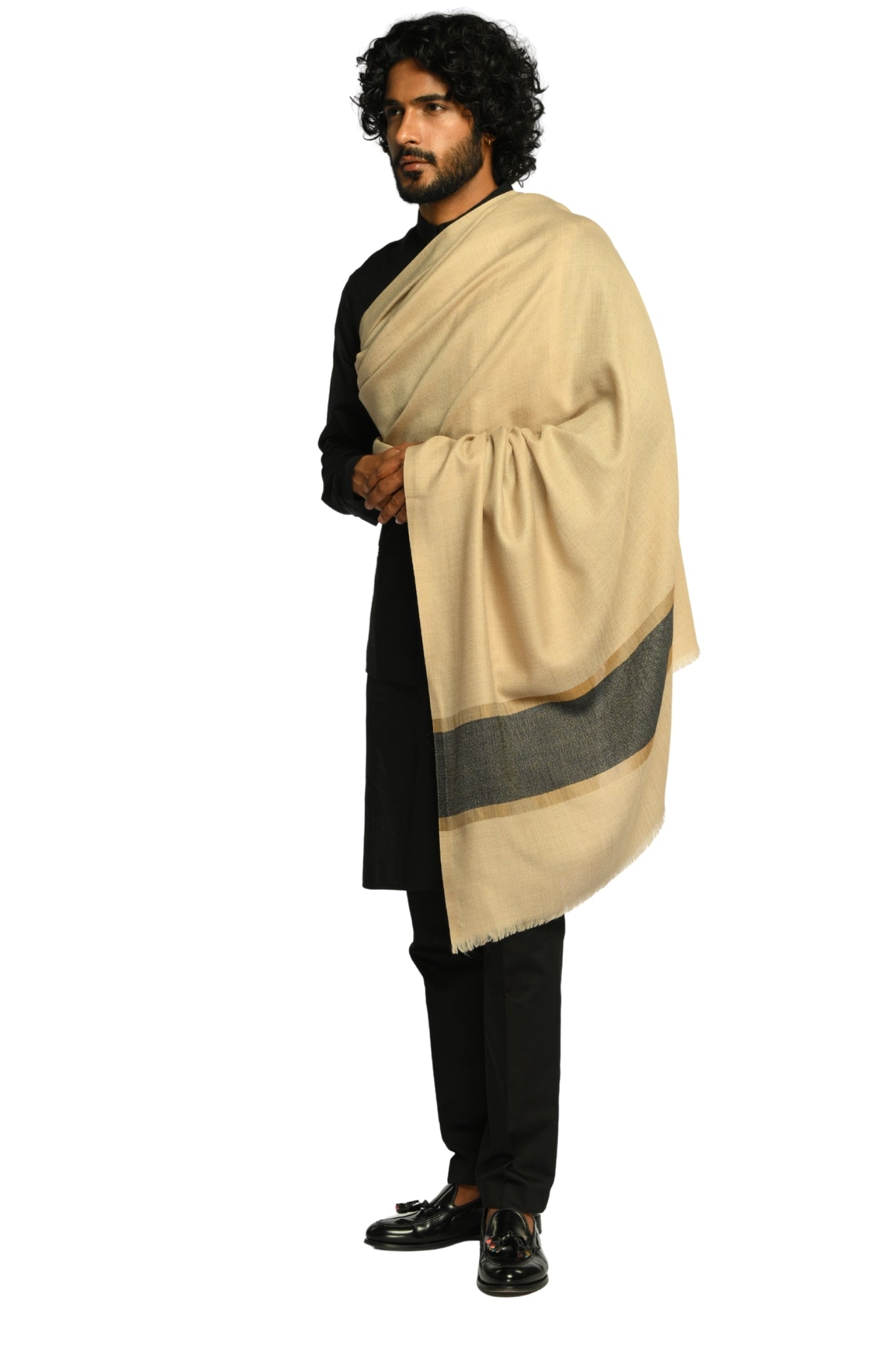 Taroob Vintage Zari Border Wool Dusala