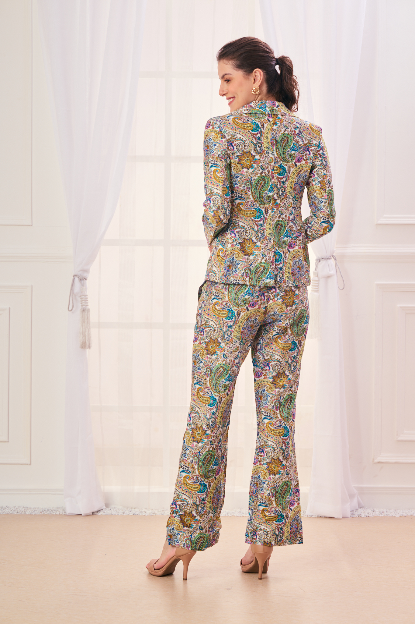 Intricate Paisley Embroidered Silk Co-ord Set – Women's Coords & Shirts – Detail view | Taroob
