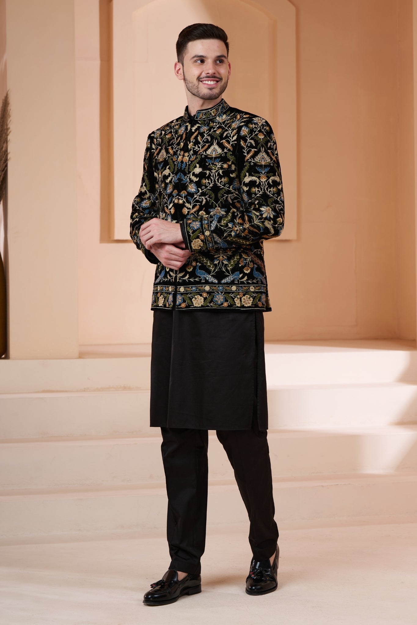 Taroob Embroidered Velvet Men's Bandhgala