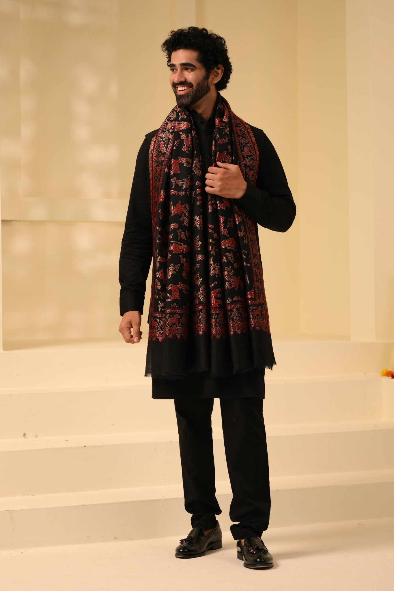 Taroob Mughal Heritage Kaani Stole