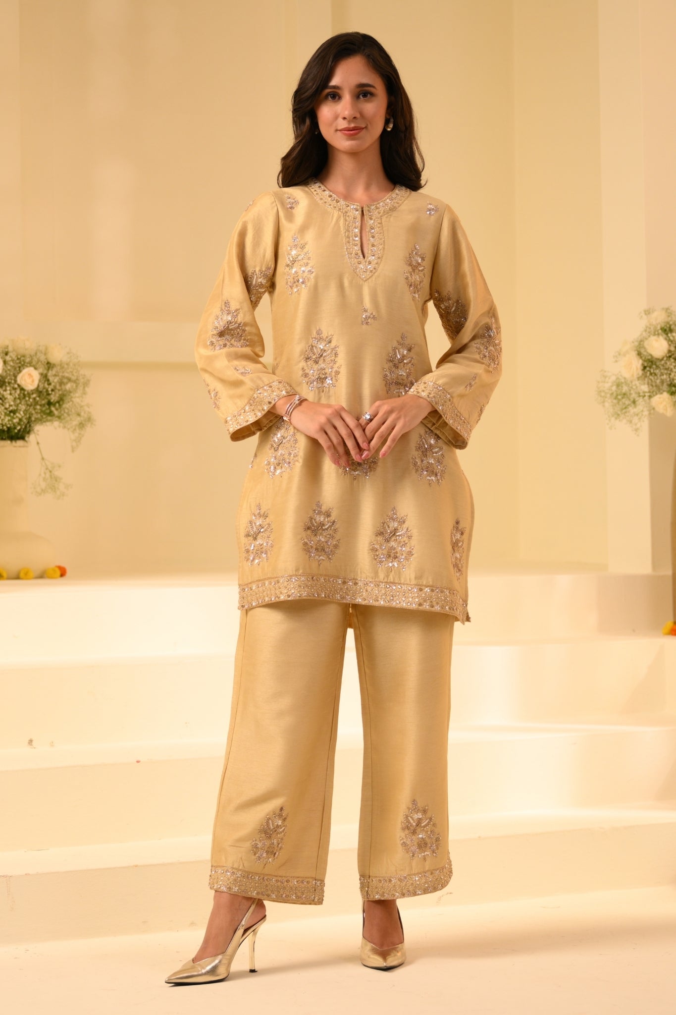 Taroob Royal Zardozi Hand Embellished Kurta Set
