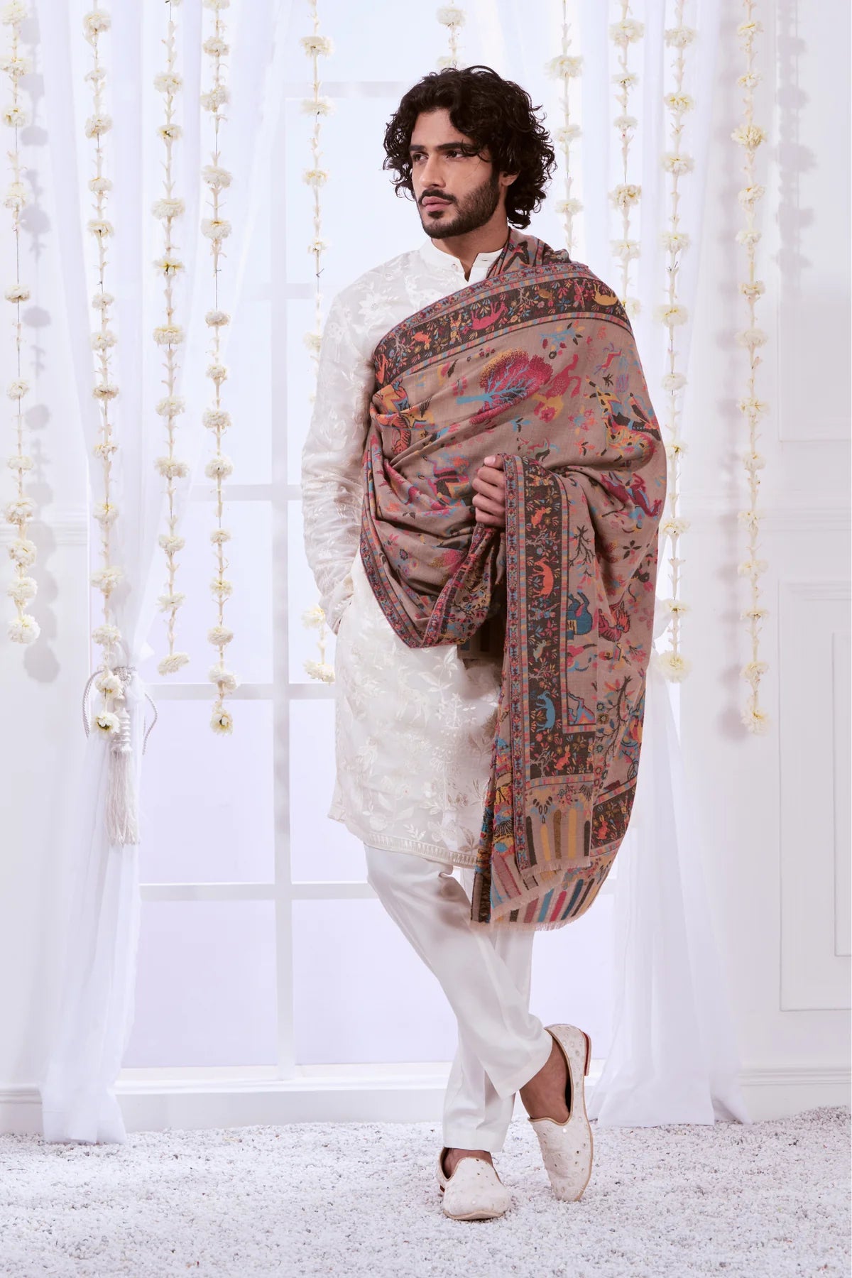 Taroob Gift Set of Fine Wool Shikar-dar Kaani Dusala for Him