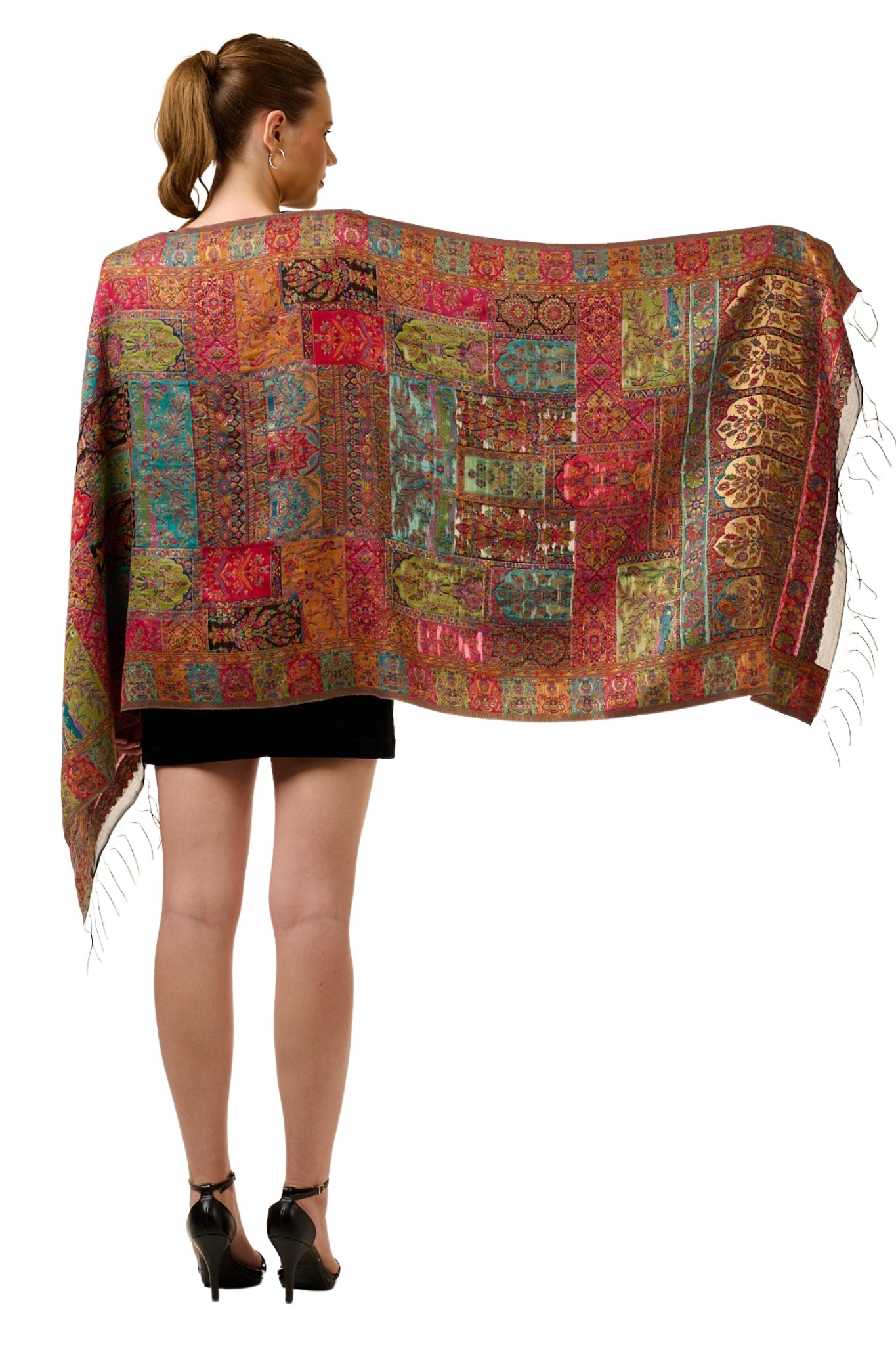 Taroob Kashmiri Silk Kaani Stole