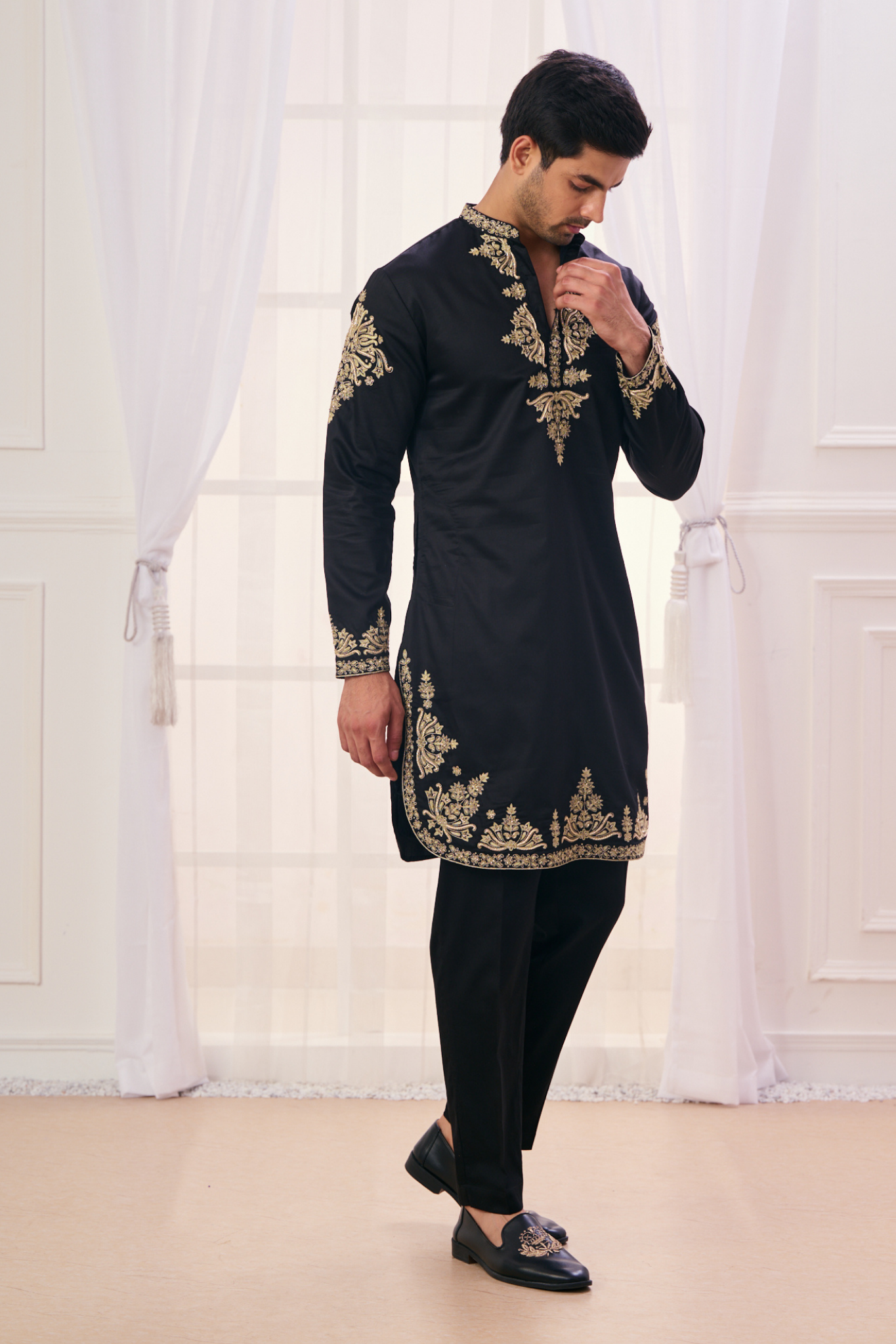 Taroob Hand Embroidered Zardozi Kurta Pajama Set