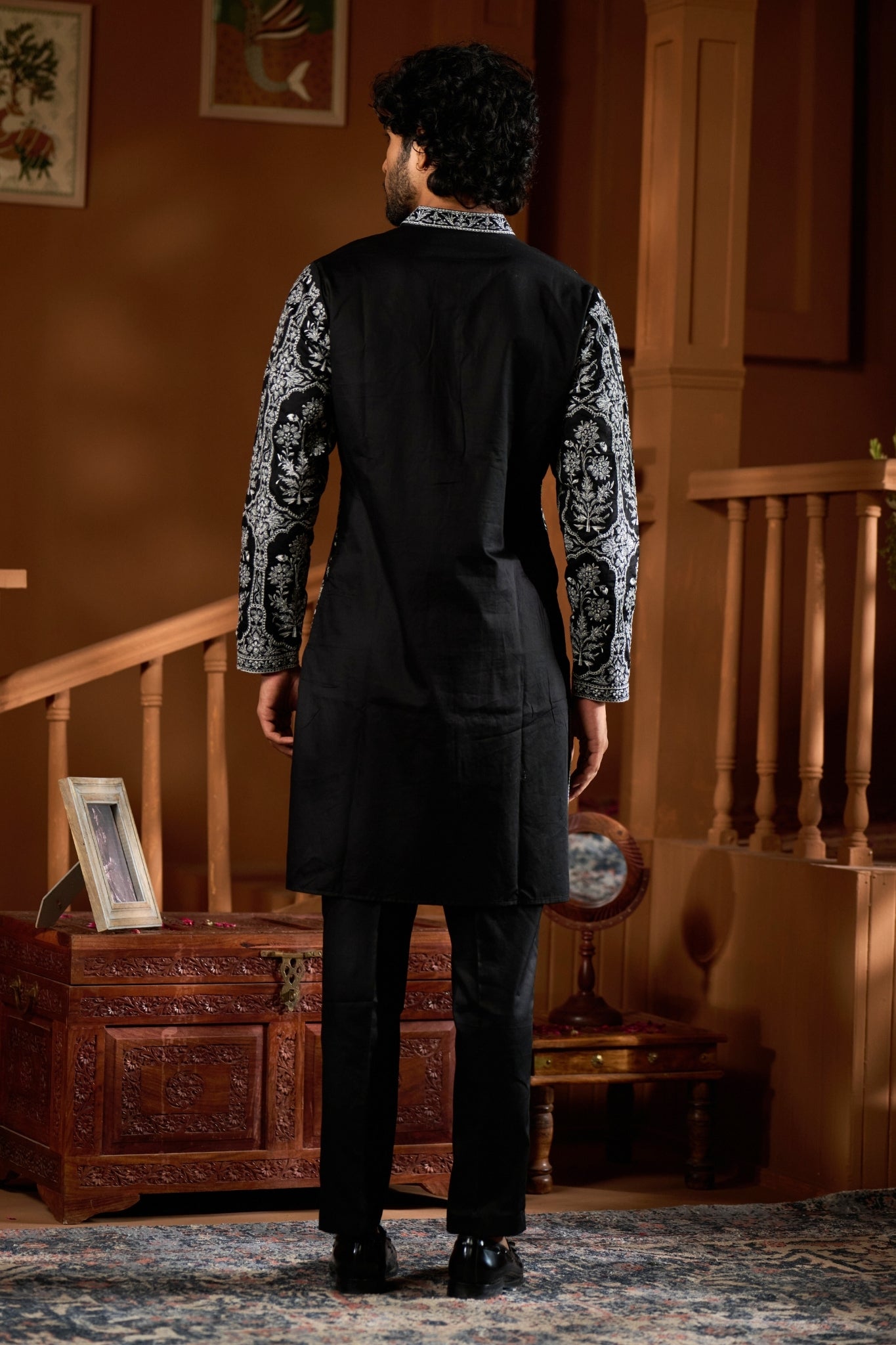 Taroob Kashidakari Embroidered Kurta Pajama Set