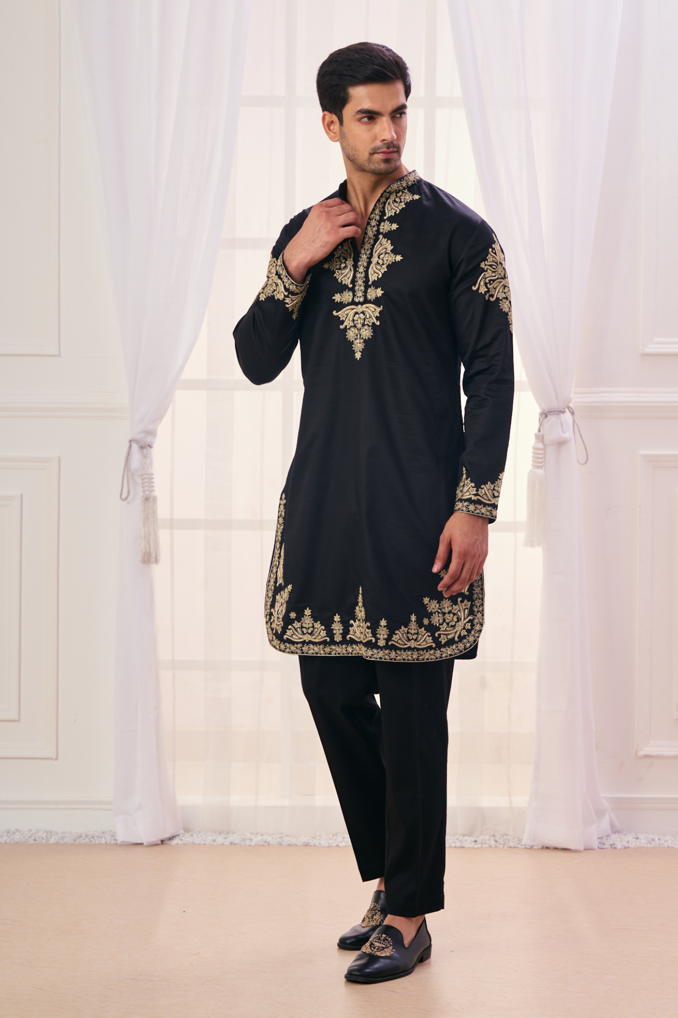 Taroob Hand Embroidered Zardozi Kurta Pajama Set