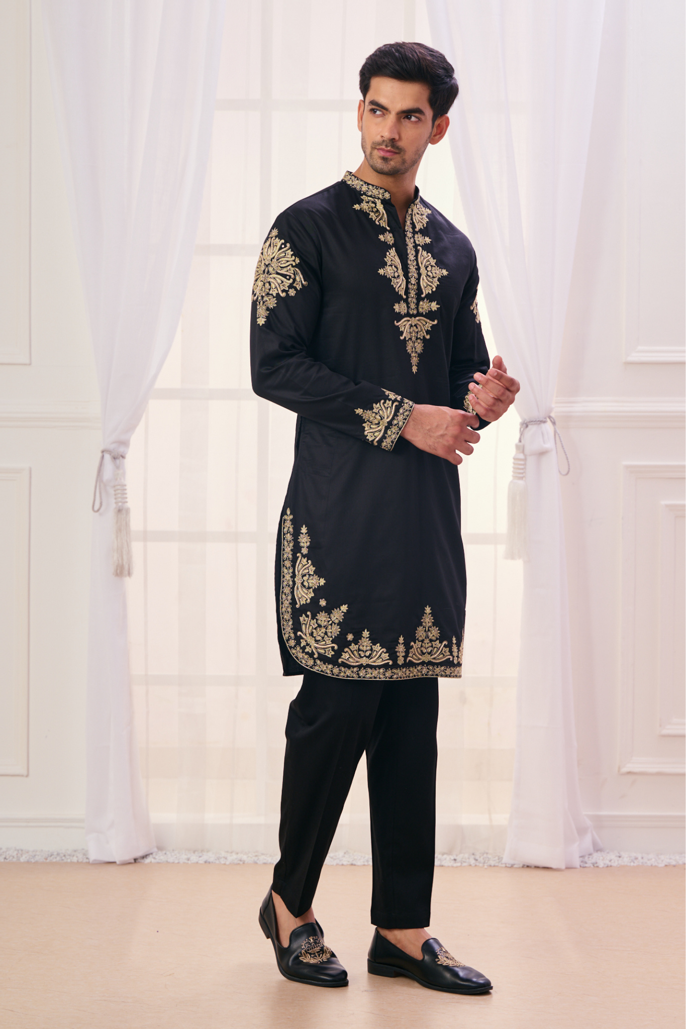 Taroob Hand Embroidered Zardozi Kurta Pajama Set