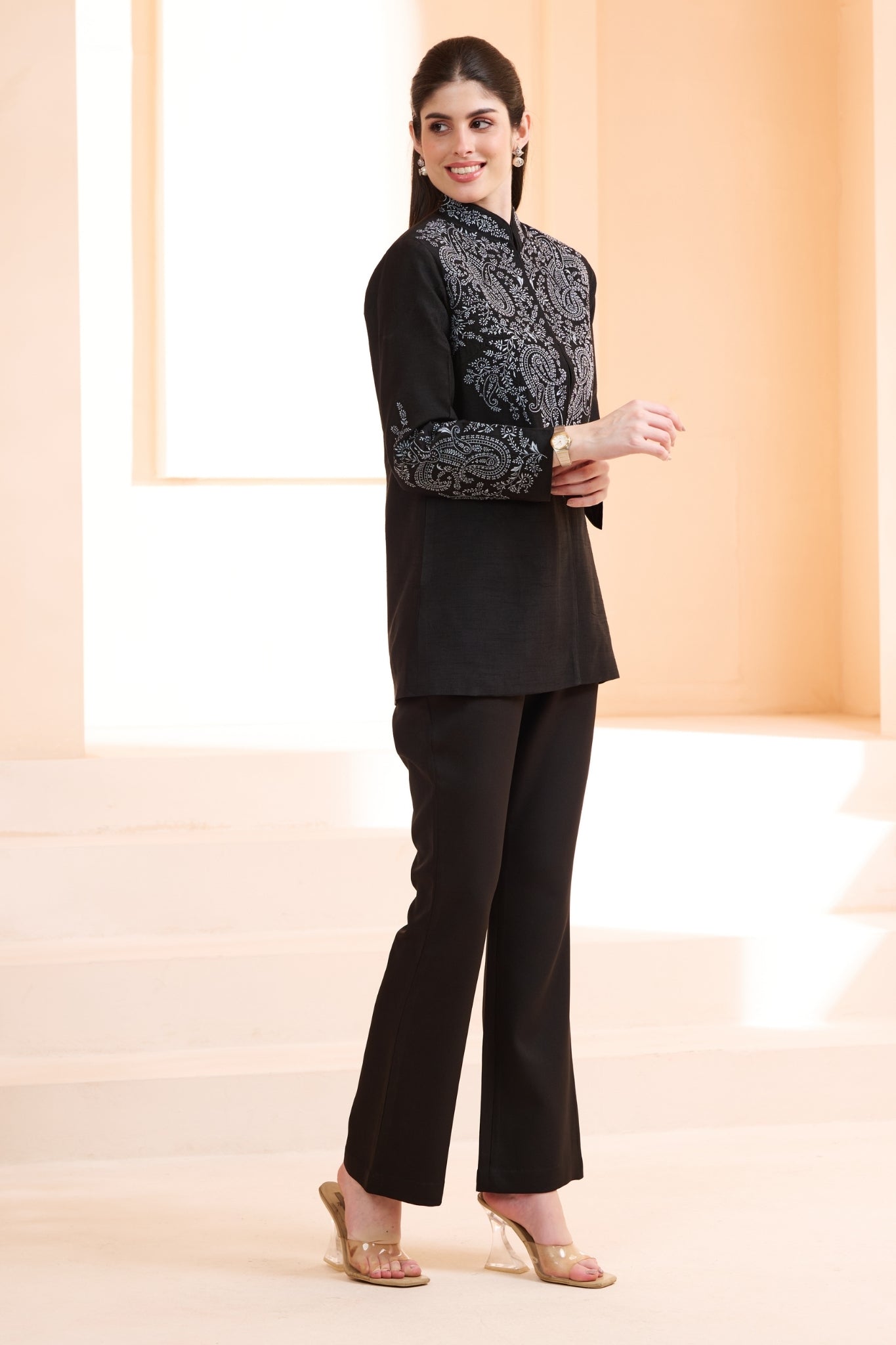 Taroob Sozni Embroidered Silk Women Blazer