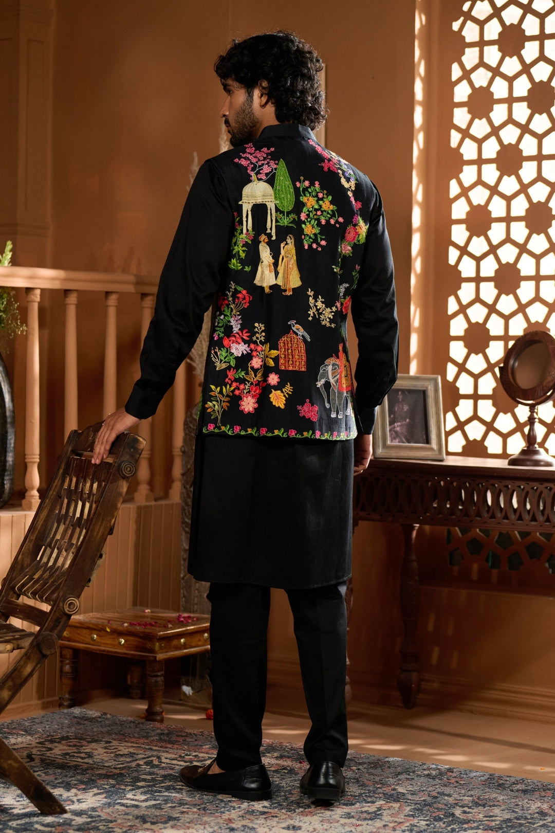 Taroob Darbar-e-Rooh Kalamkari Nehru Jacket