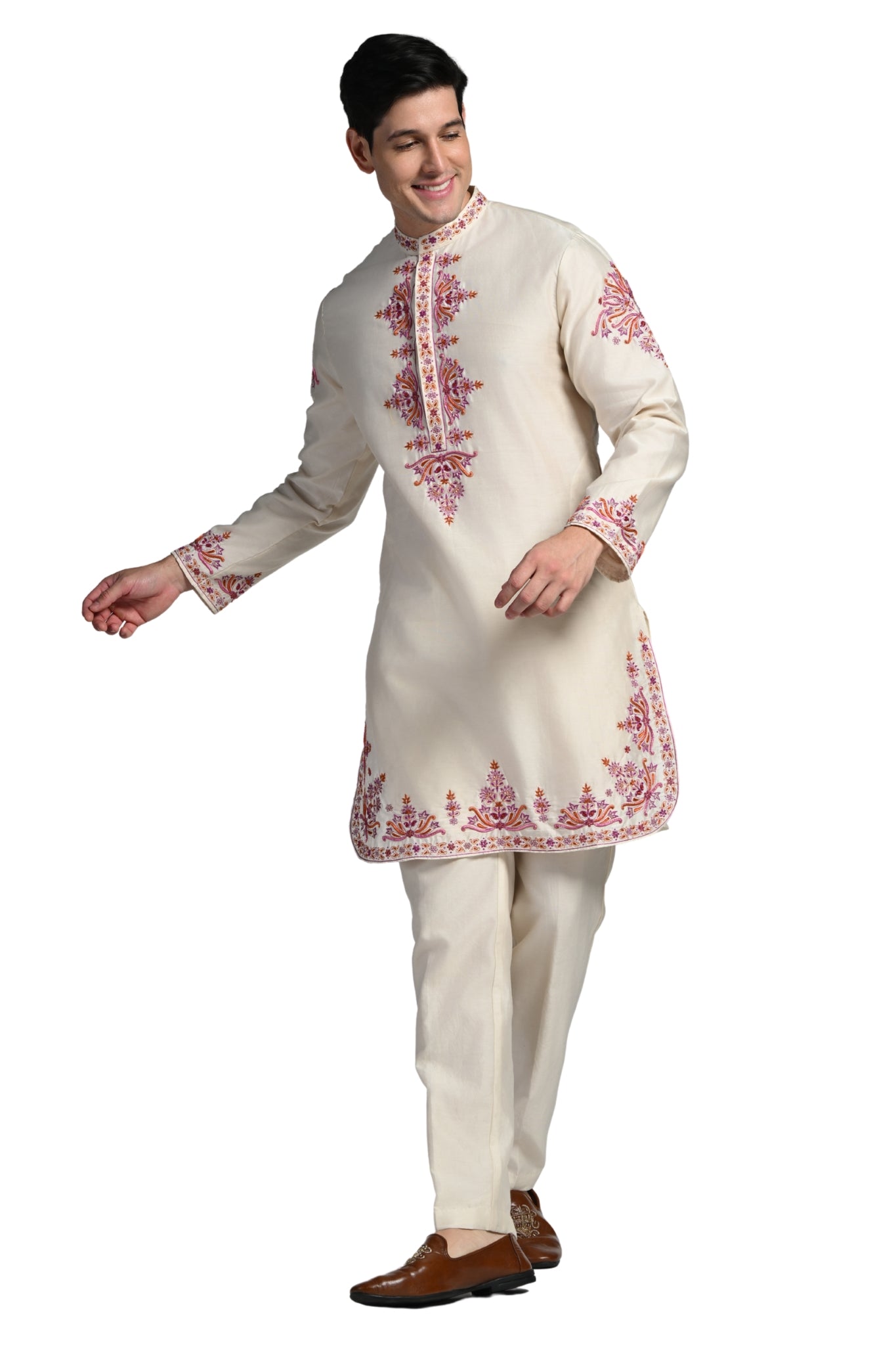 Hand Embroidered Zardozi Kurta Pajama Set – Men's – Image 1 | Taroob
