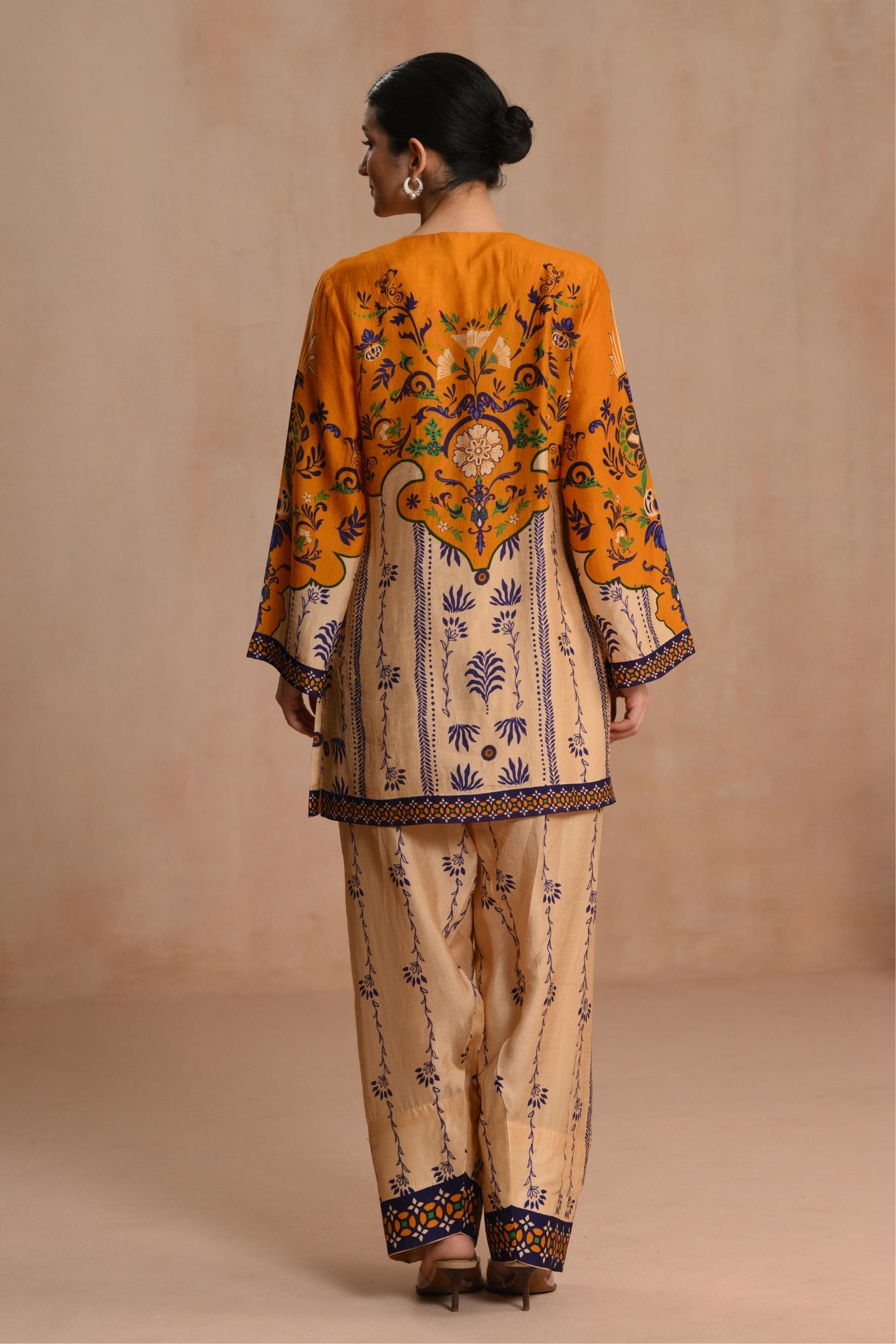 Mustard Gulnaar Heritage Kurta Set Taroob