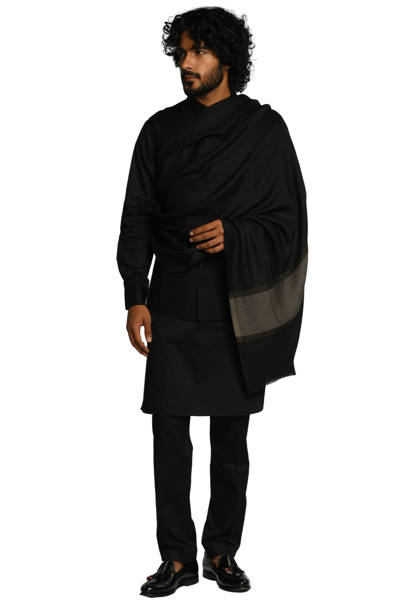 Taroob Vintage Zari Border Wool Dusala