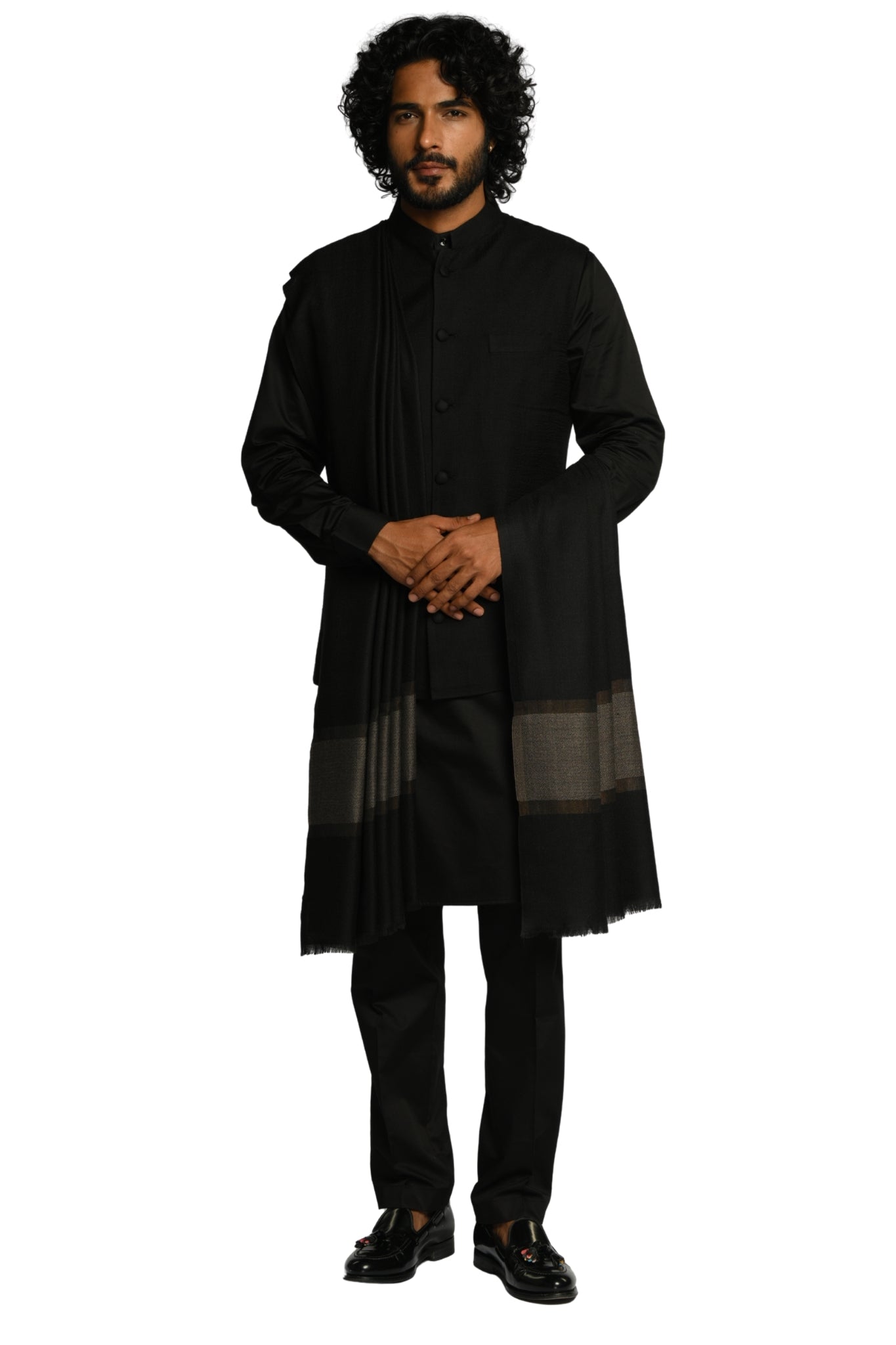Taroob Vintage Zari Border Wool Dusala