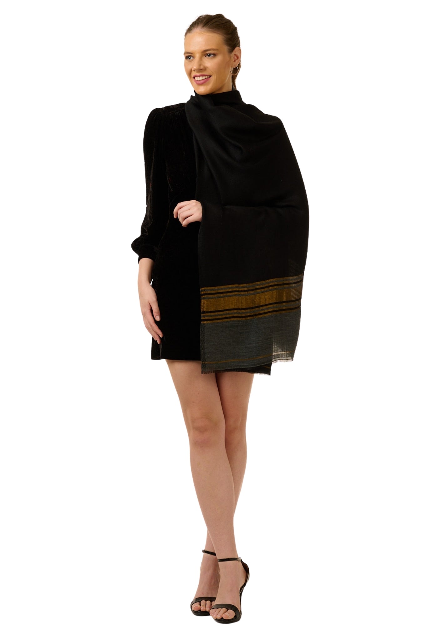 Ultra Soft Wool Zari Stole – Women's Zari Stoles (Fine Wool Shikara) – View 7 | Taroob