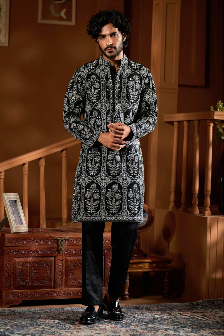 Taroob Kashidakari Embroidered Kurta Pajama Set