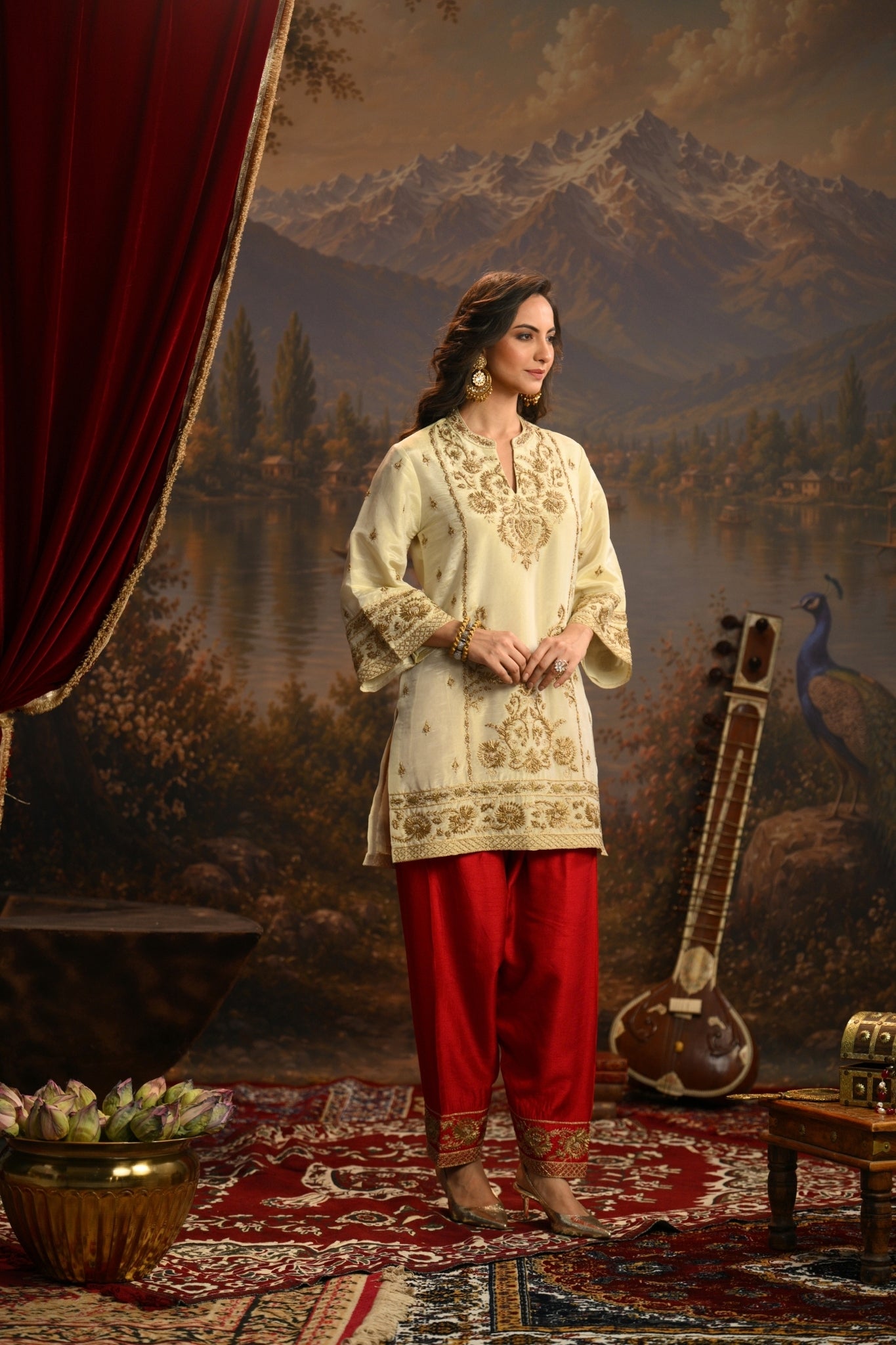 Ivory Meher Bagh Embroidered Kurta Set Taroob