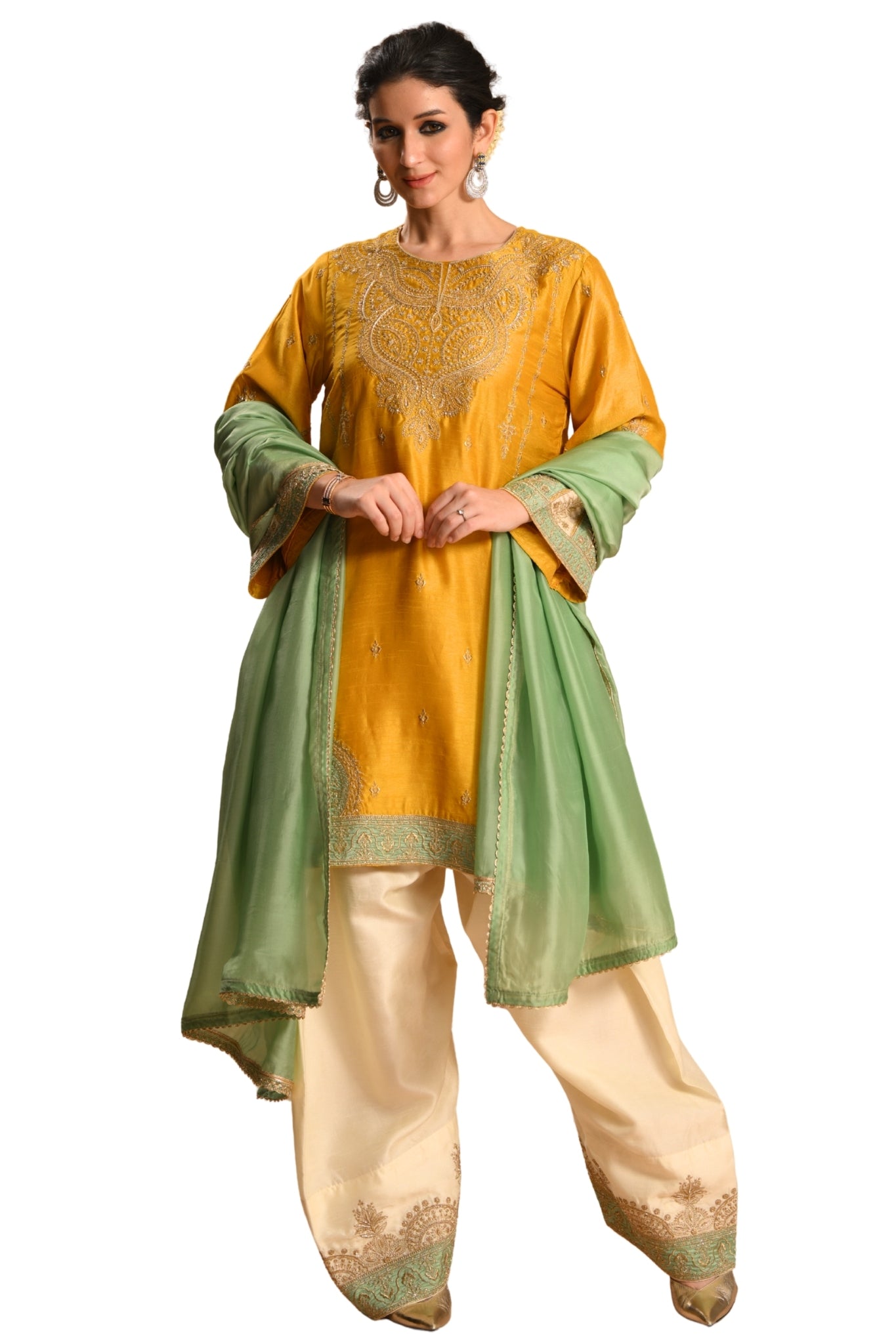 Women's Mustard Sunehri Bagh Embroidered Kurta Set Taroob