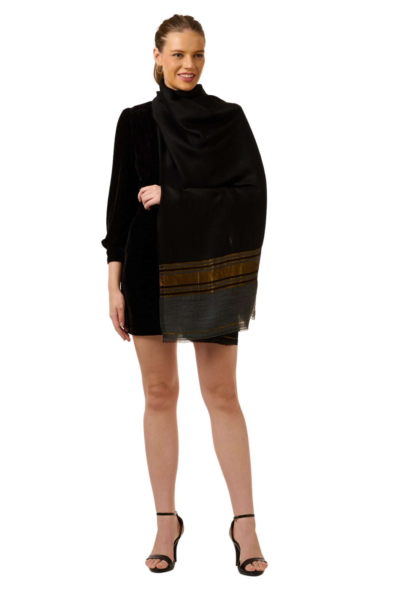 Ultra Soft Wool Zari Stole – Women's Zari Stoles (Fine Wool Shikara) – View 10 | Taroob