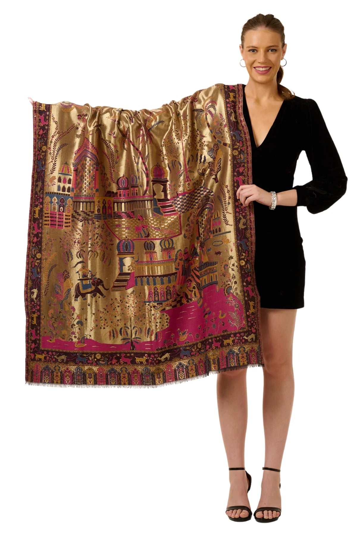 Gift Set of Kashmiri Resham Shawl for Her – Women's Gift Boxes for Her – Detail view | Taroob