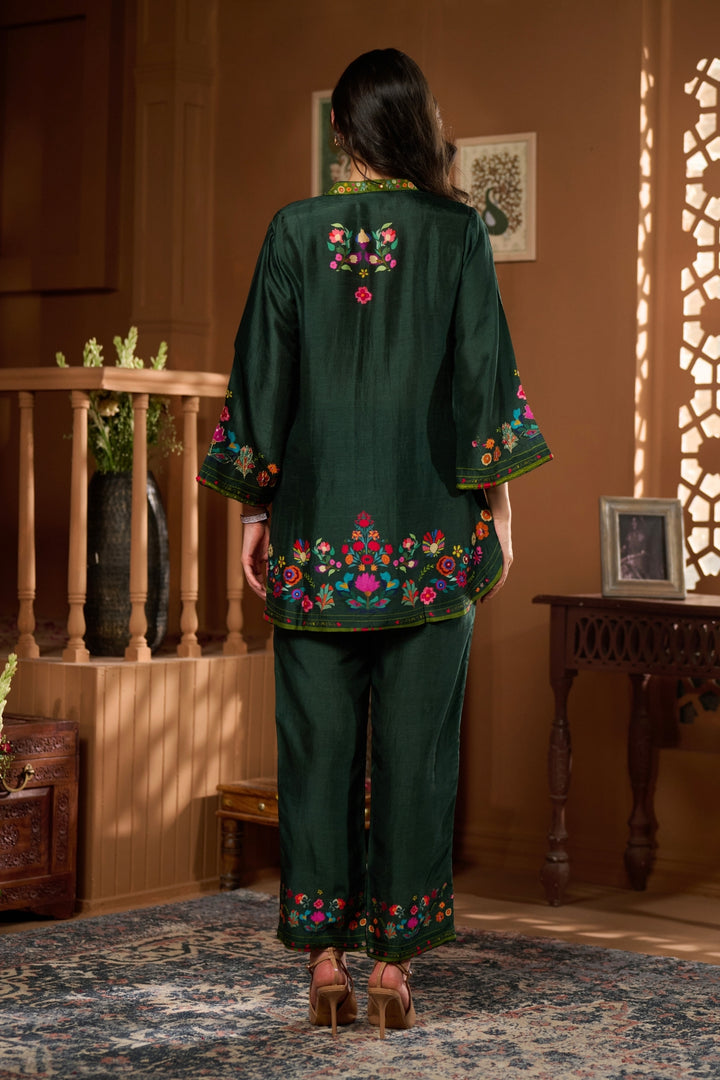 Taroob Dancing Feathers Embroidered Co-ord Set