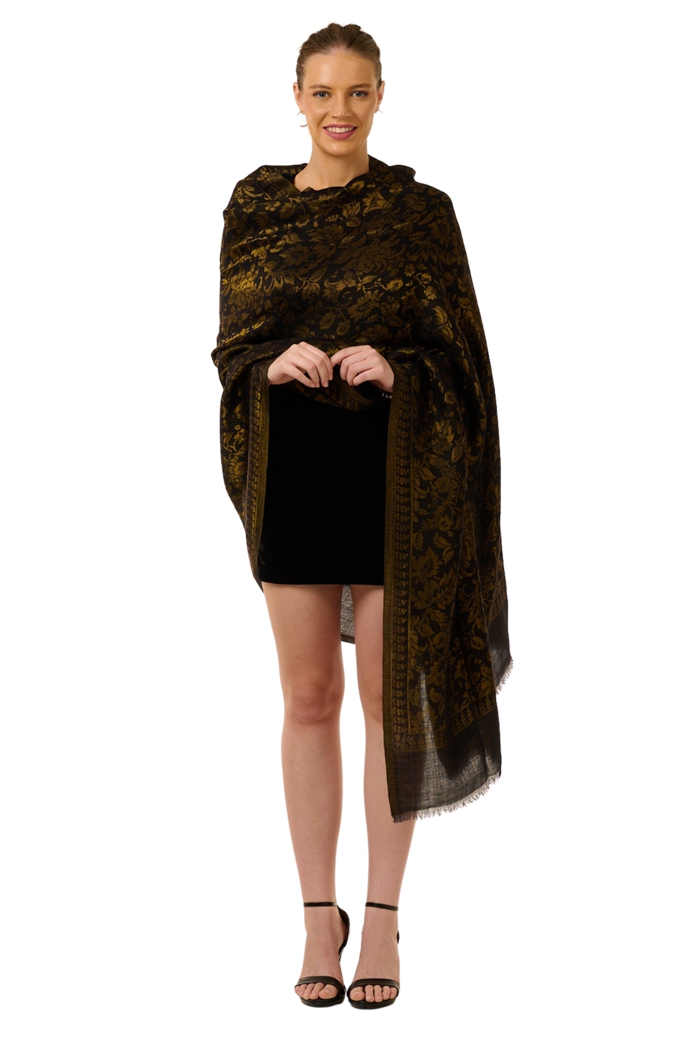 Taroob Super Fine Wool Zari Shawl