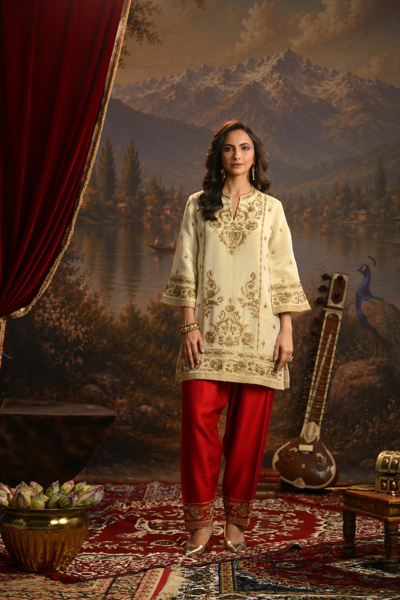 Ivory Meher Bagh Embroidered Kurta Set Taroob