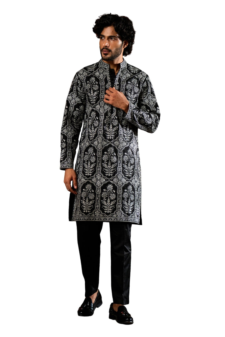 Taroob Kashidakari Embroidered Kurta Pajama Set