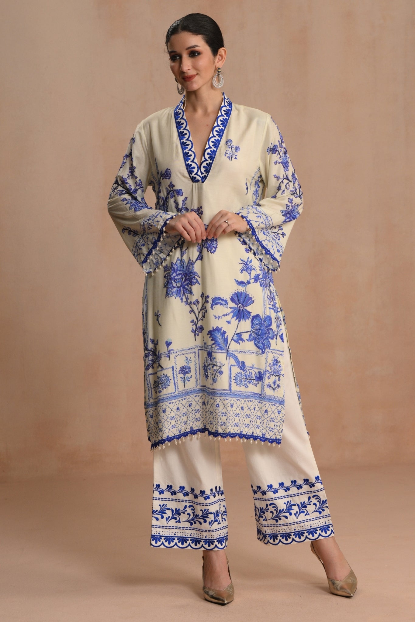 Blue Gulposh EmrboideredKurta Set Taroob