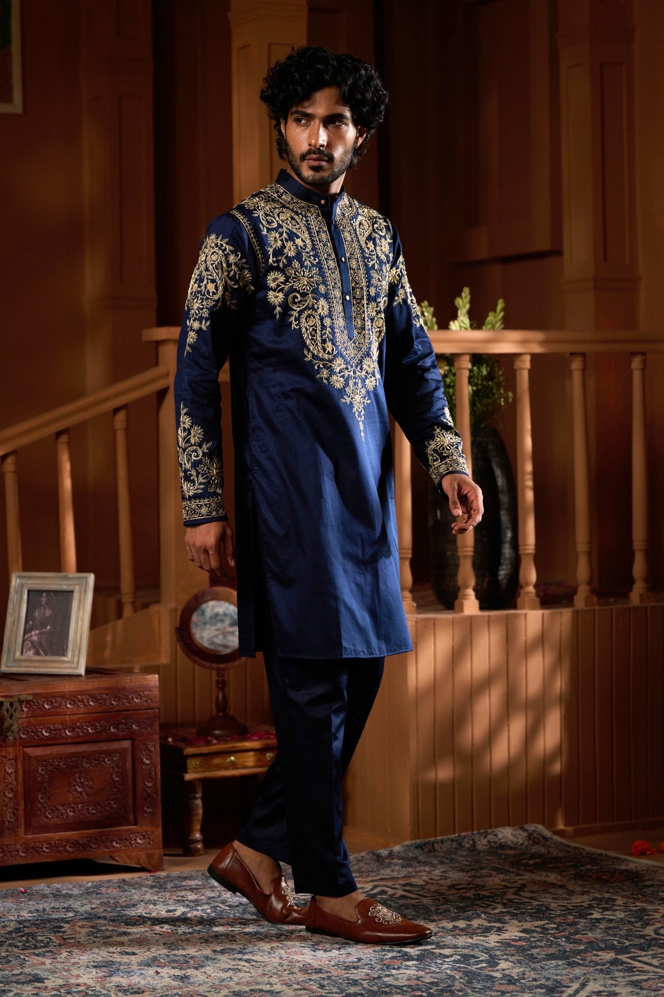 Taroob Hand Zardozni Falaknuma Kurta Set