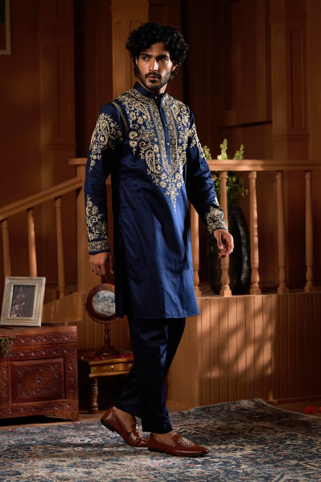 Taroob Hand Zardozni Falaknuma Kurta Set
