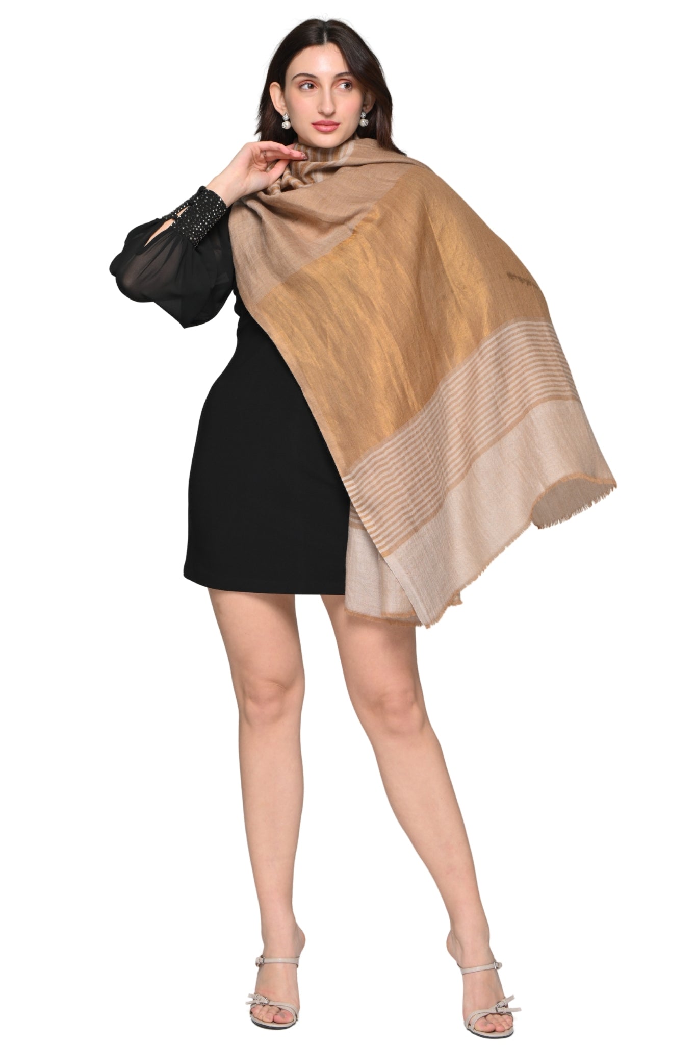 Fine Wool Antique Gold Striper Stole – Women's Zari Stoles – View 12 | Taroob