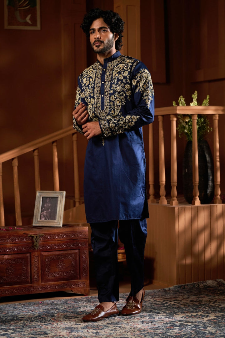 Taroob Hand Zardozni Falaknuma Kurta Set