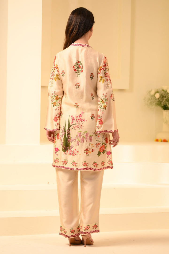 Taroob Mor Mahal Embroidered Kurta Set