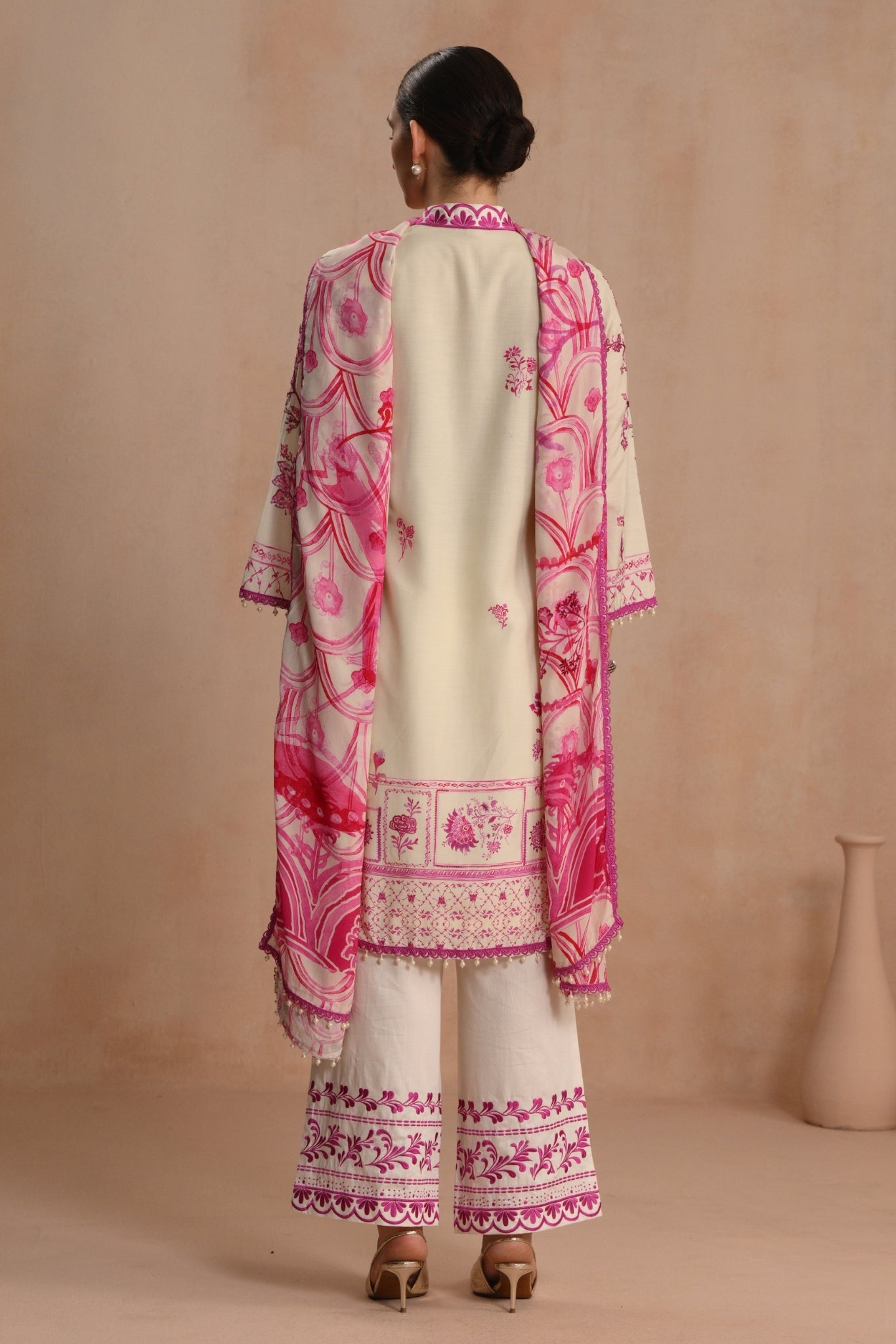 Fuchsia Pink Gulposh EmrboideredKurta Set Taroob