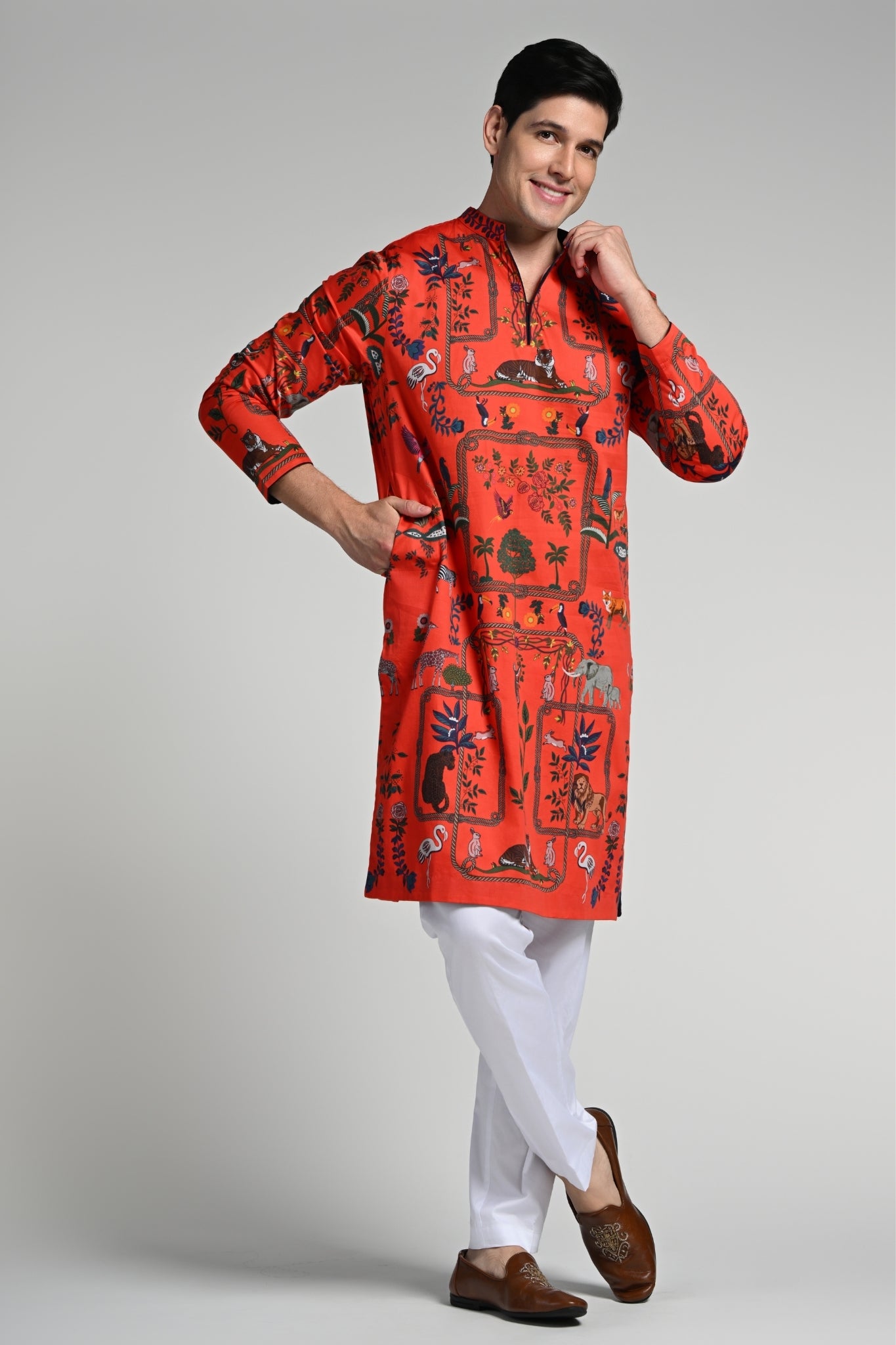 Printed Safari Kurta Pajama Set – Men's – Image 6 | Taroob