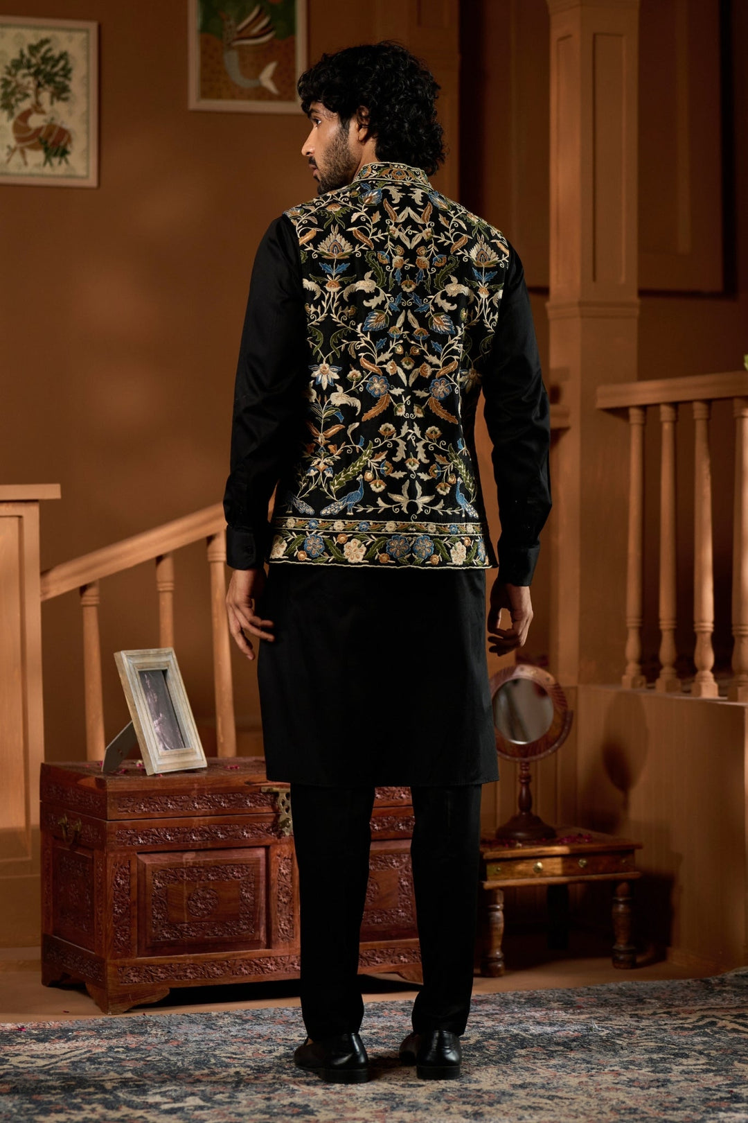Taroob Mayur Raj Embroidered Nehru Jacket