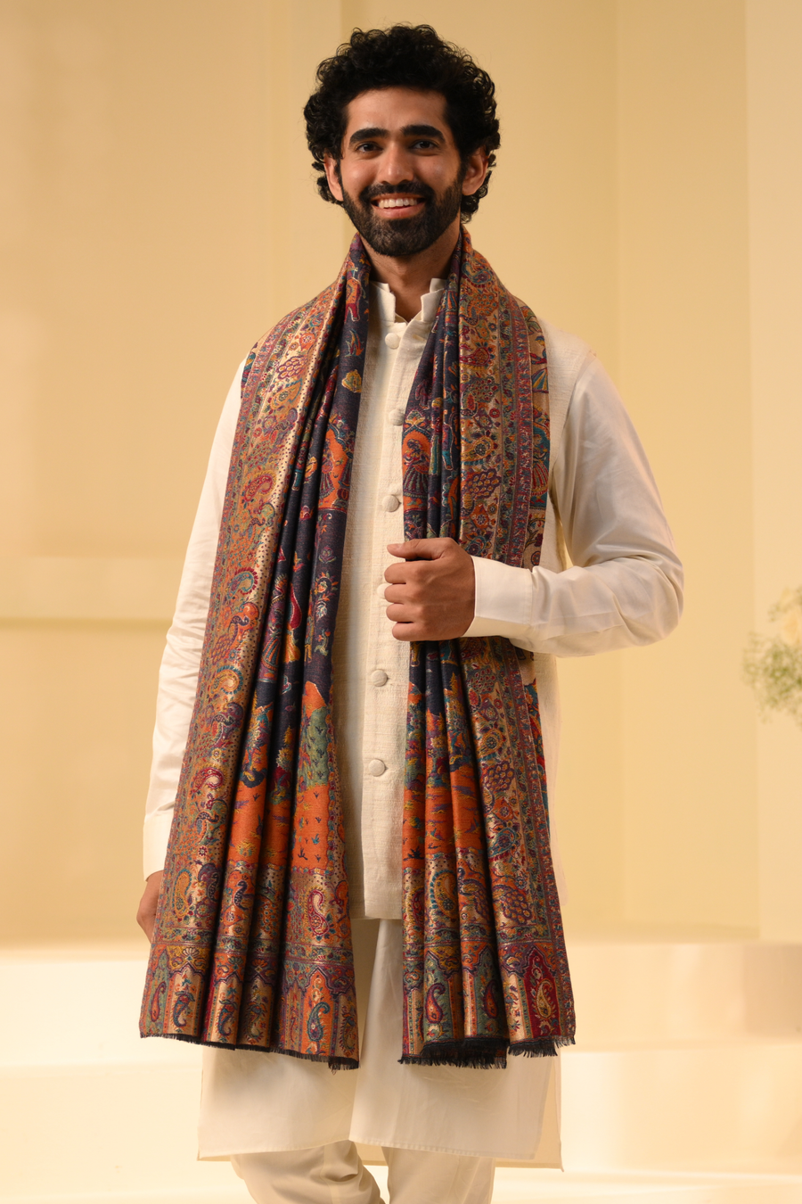 Men Dusala & Shawls