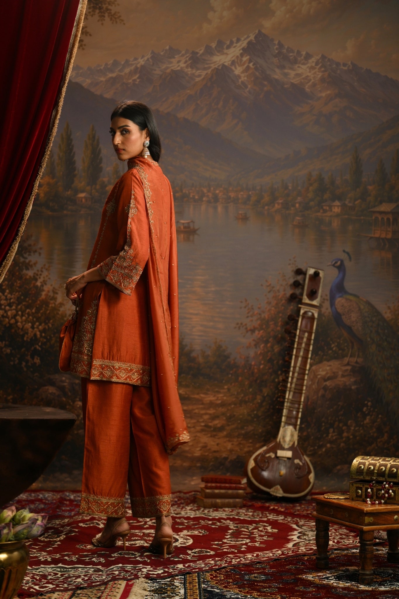Rust Jharokha Mahal Embroidered Kurta Set Taroob
