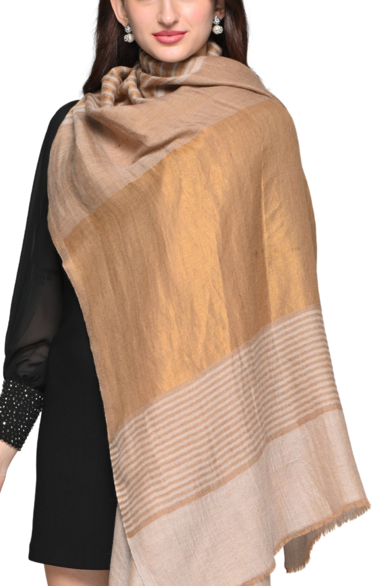 Fine Wool Antique Gold Striper Stole – Women's Zari Stoles – View 11 | Taroob