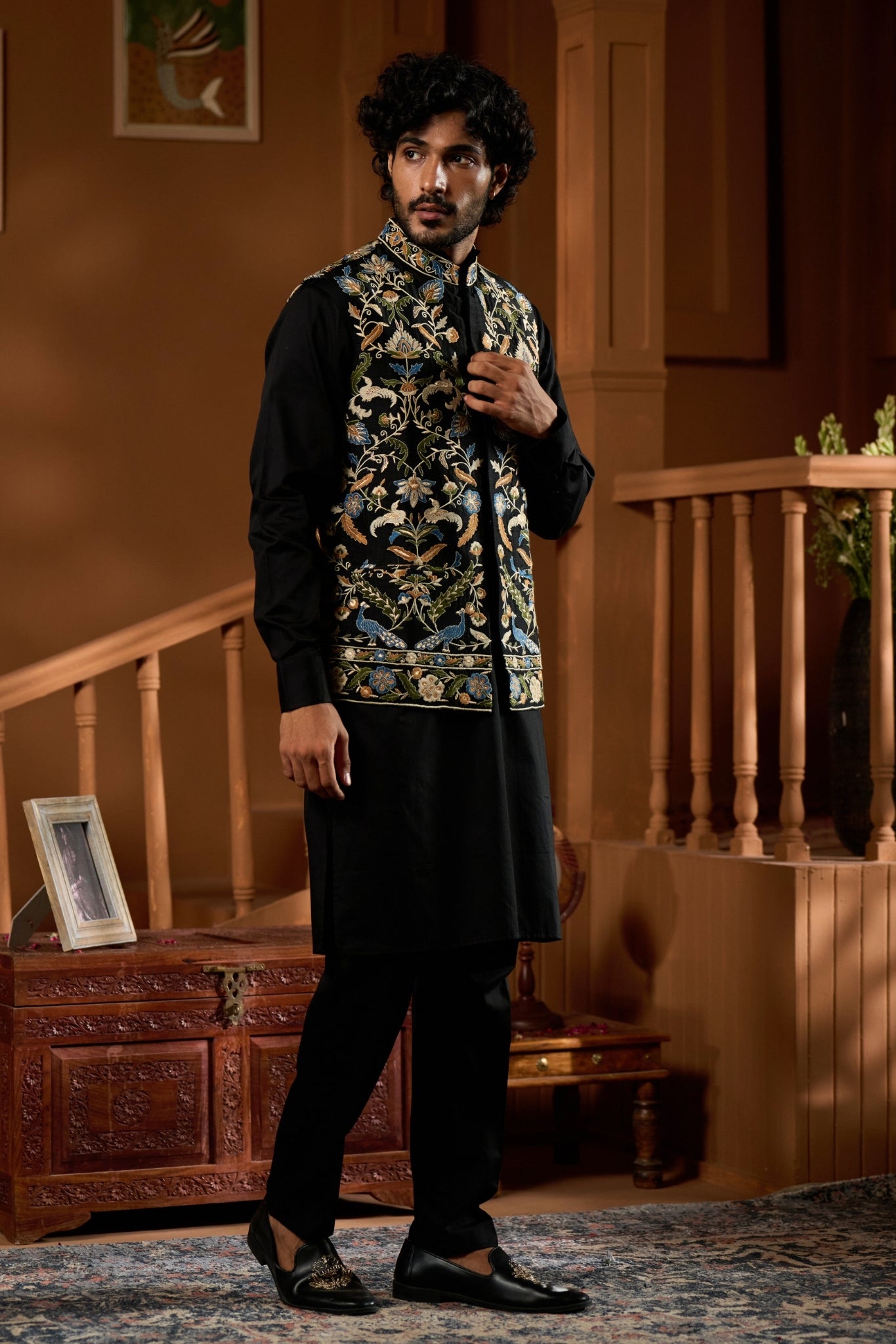 Taroob Mayur Raj Embroidered Nehru Jacket