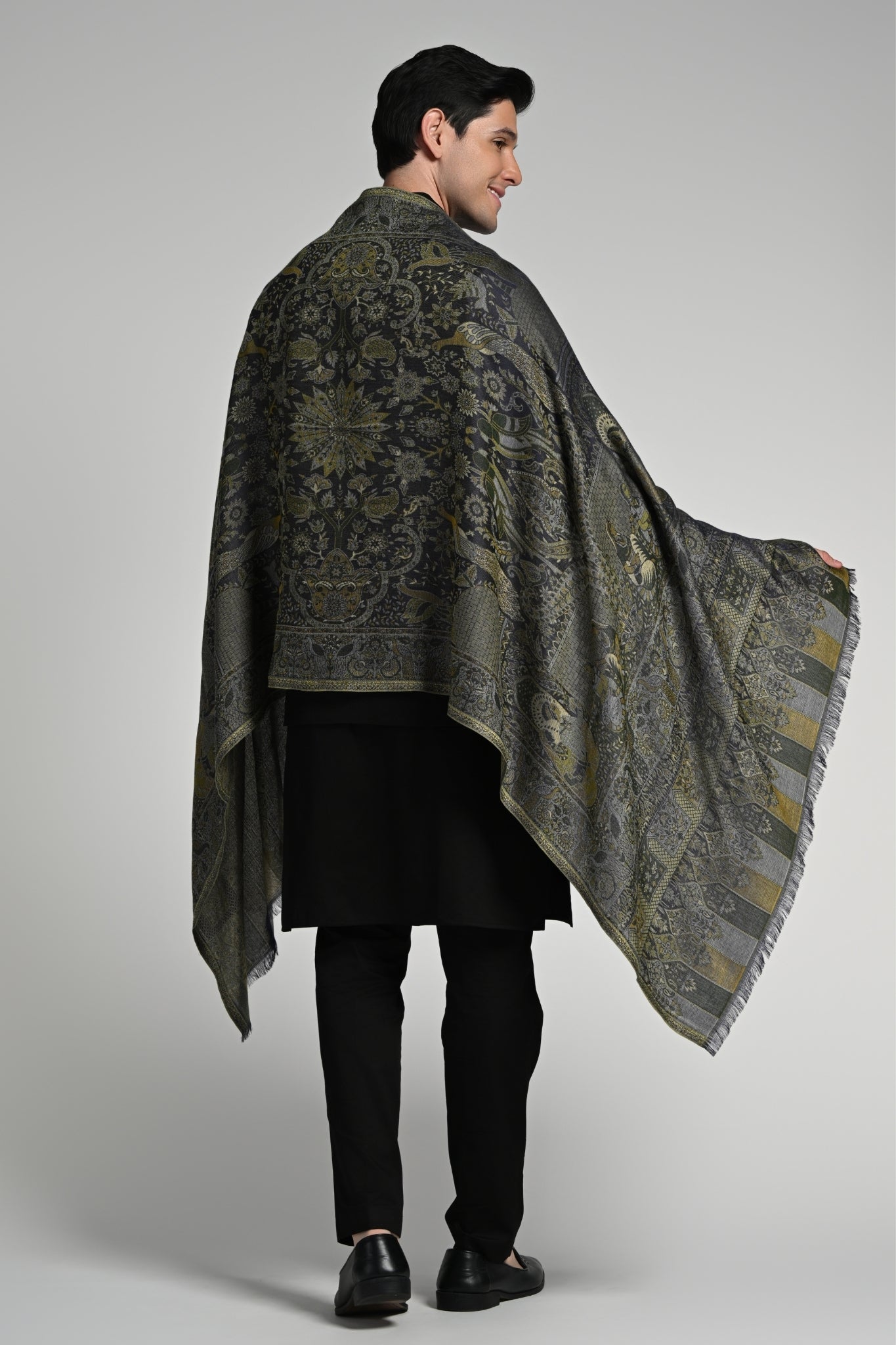 Taroob Raj-Darbar Silk Jamawar Stole