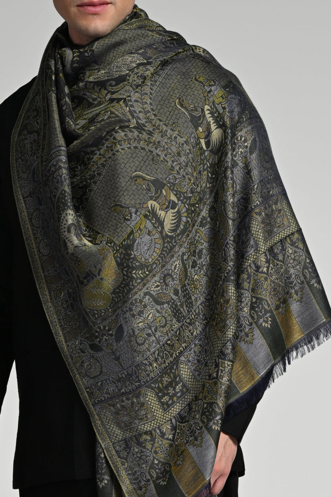 Taroob Raj-Darbar Silk Jamawar Stole
