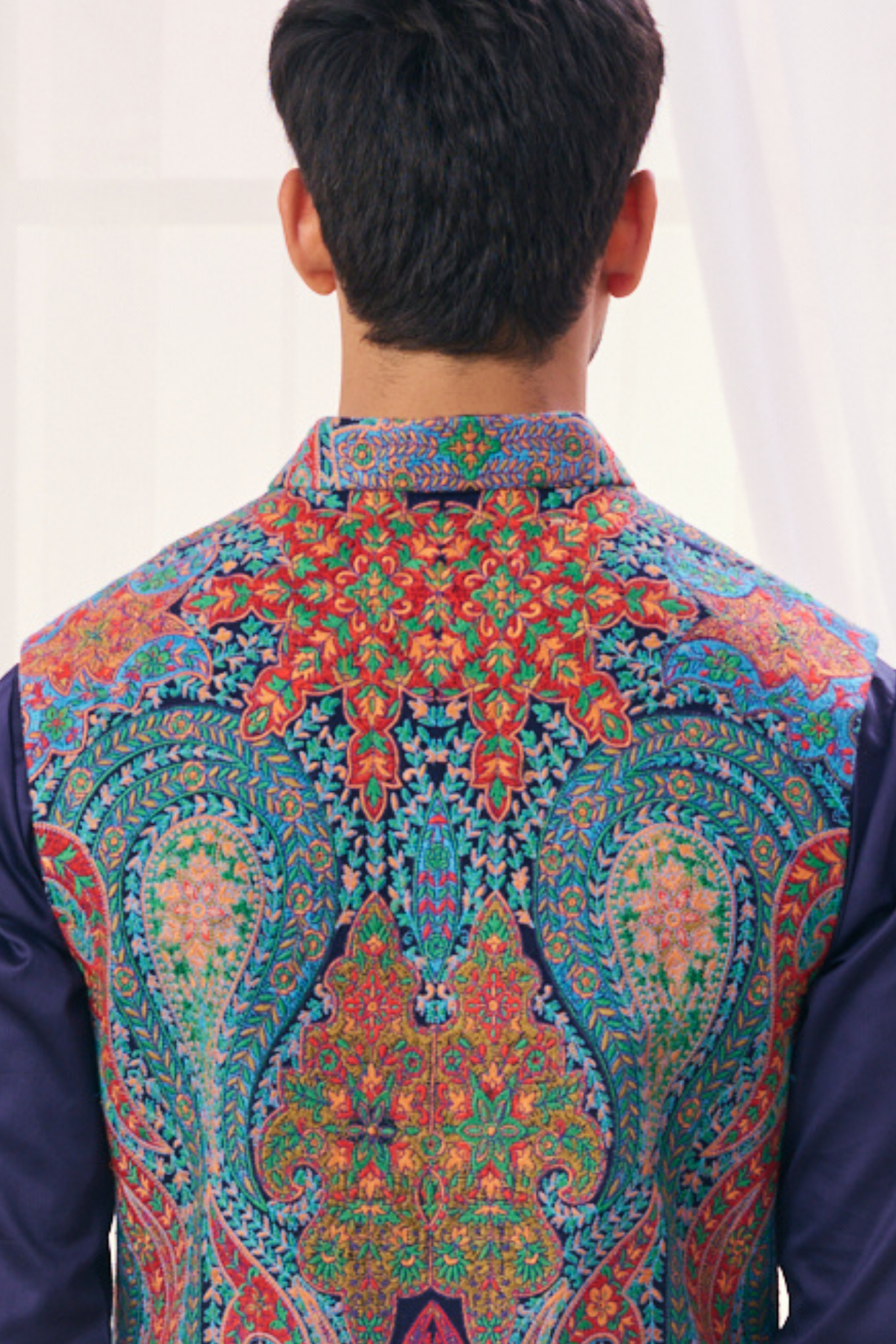 Taroob Kashmiri Sozni Embroidered Men's Bandi