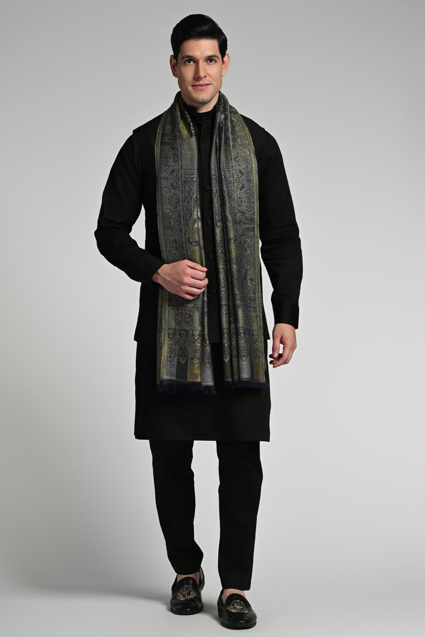 Taroob Raj-Darbar Silk Jamawar Stole