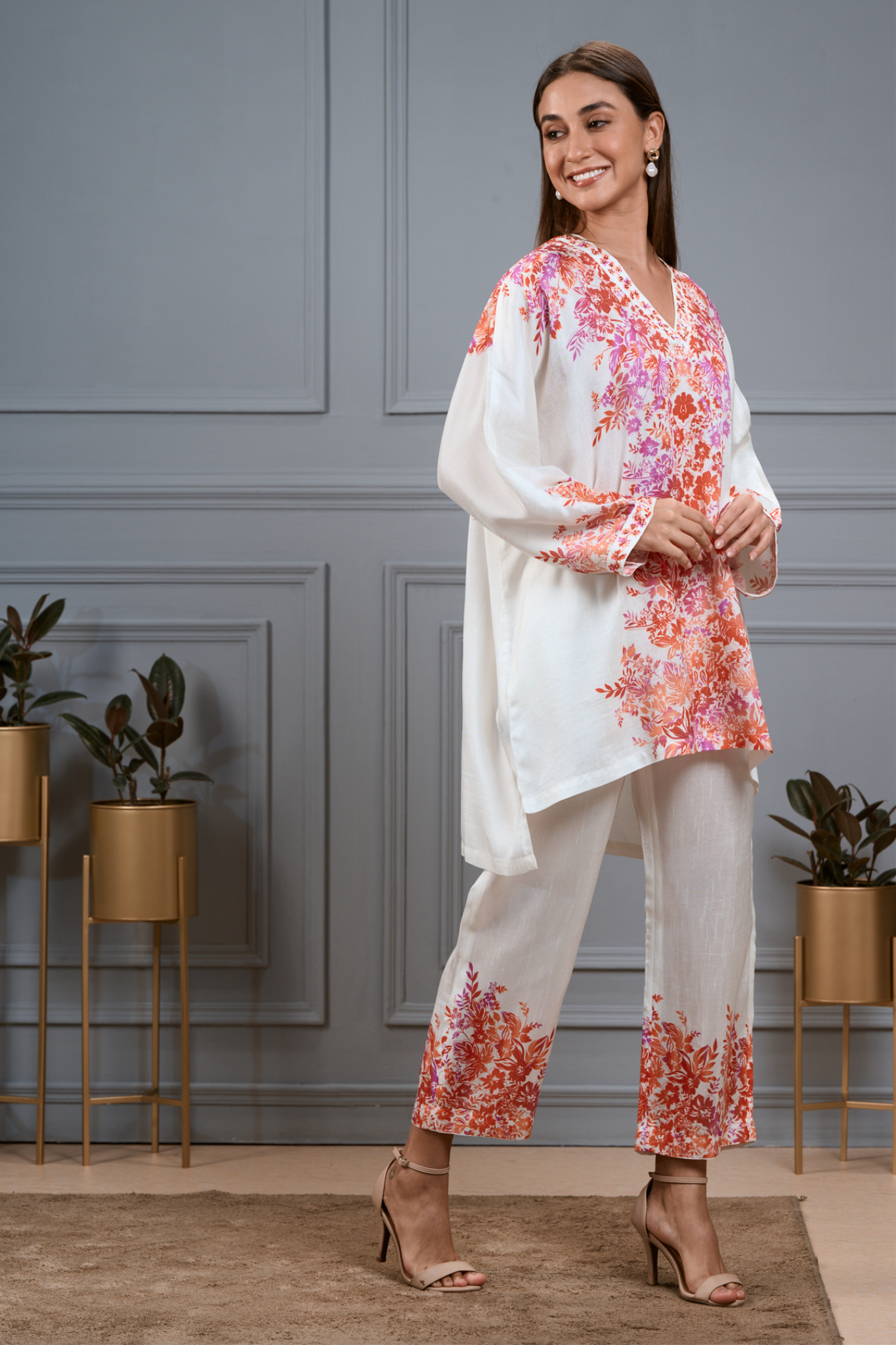 Silk Linen Floral Kaftan Co-ord Set with Embroidered Highlights – Women's Coords & Shirts – Image 3 | Taroob